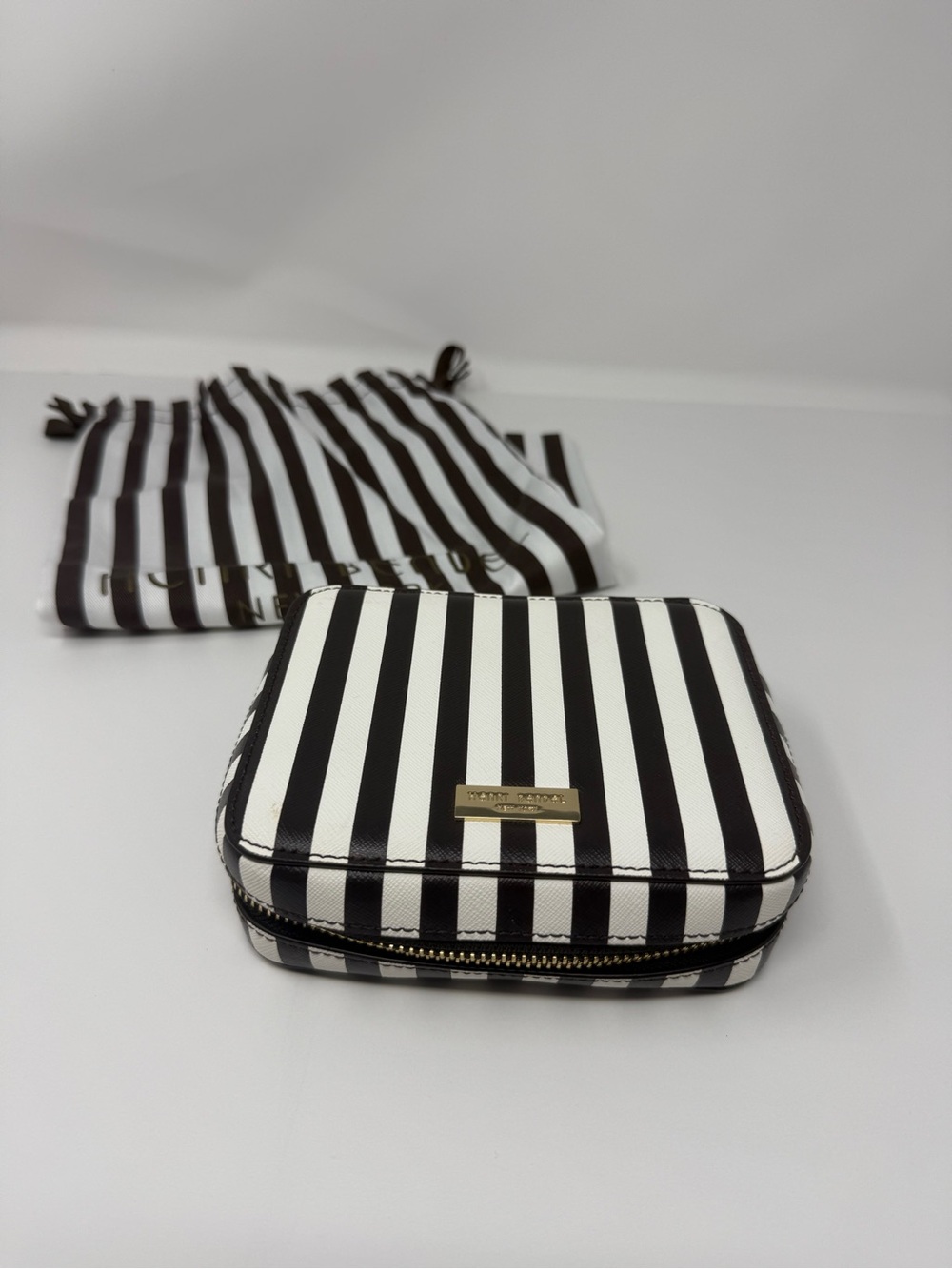 Henri Bendel Striped Jewelry Case with dust bag